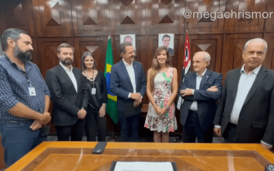 Mega honra dessa cerimônia oficial