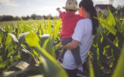 DIA DAS MÃES: Secretaria de Agricultura parabeniza mulheres que dedicam suas vidas profissionais ao agro